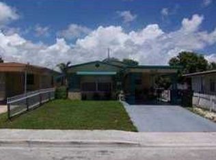 415 N D St, Lake Worth, FL 33460
