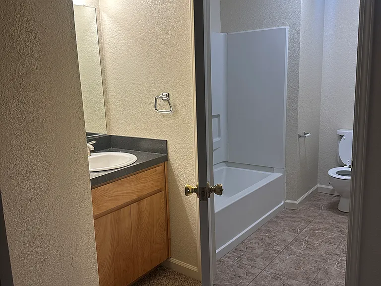 1201 S Central Ave #65 — Photo 14