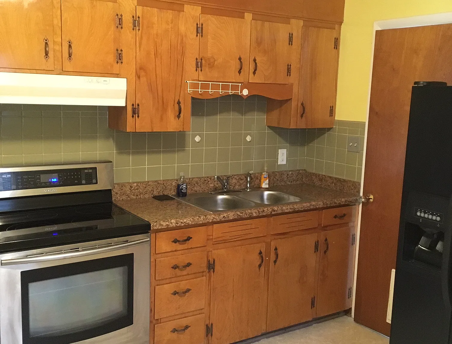 2 bed, 800 sqft, $1,800 — Photo 3