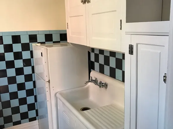 24 East Madison Street - 4162