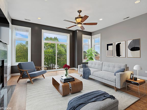 2nd image of 6113 N Richmond St #3