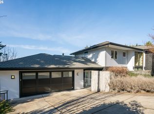 3970 N Shasta Loop, Eugene, OR 97405