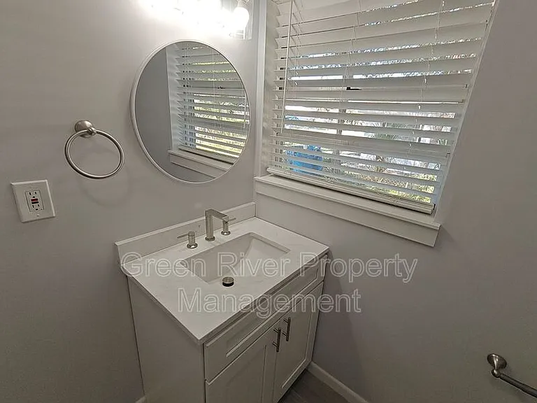 2921 Mansion Rd — Photo 33