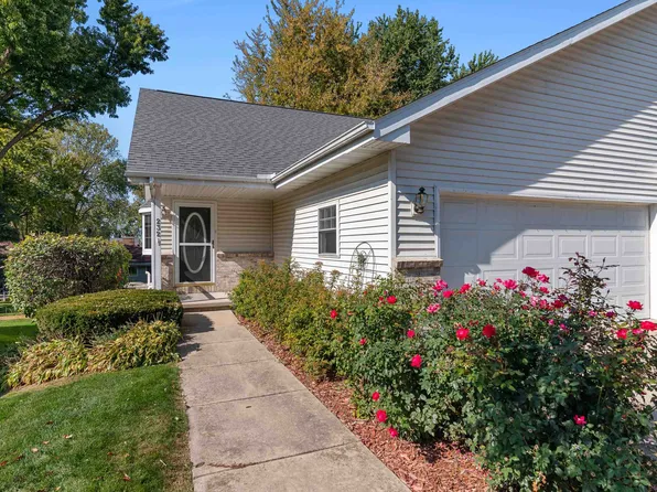 232 Cherokee Rd, Beaver Dam, WI 53916