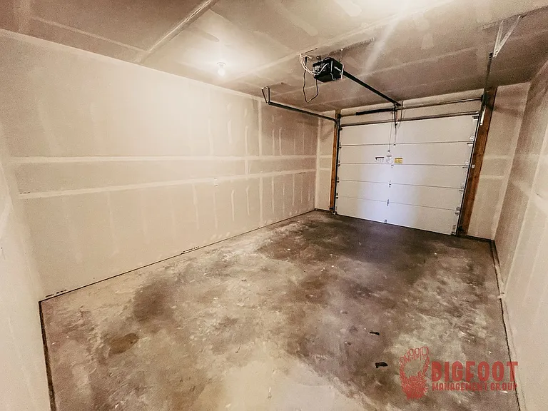 7564 Roughsawn Rd. — Photo 9