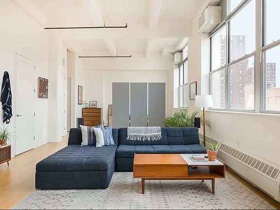 2nd image of 970 Kent Ave APT 706