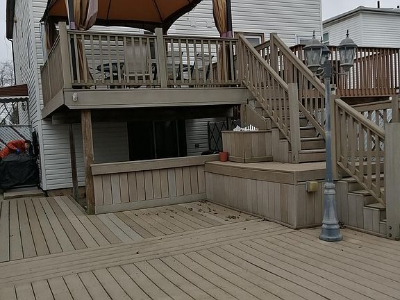 4th image of 223 Brookfield Ave
