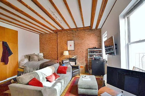 Rented by Bold New York | media 20