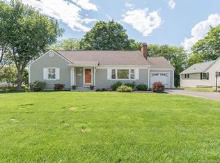 28 Crissey Ln, Southington, CT 06489