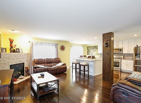 5th image of 2470 Amber Ln #2470