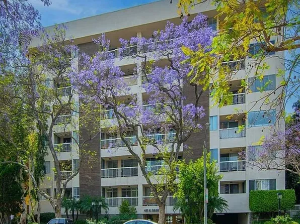 441 N Oakhurst Dr APT 606, Beverly Hills, CA 90210