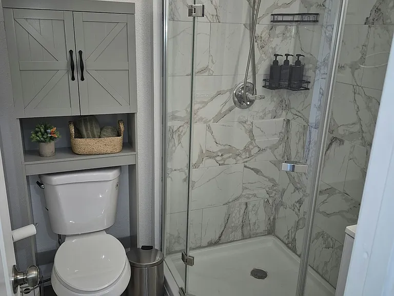 7709 W Hanna Ave #B — Photo 9