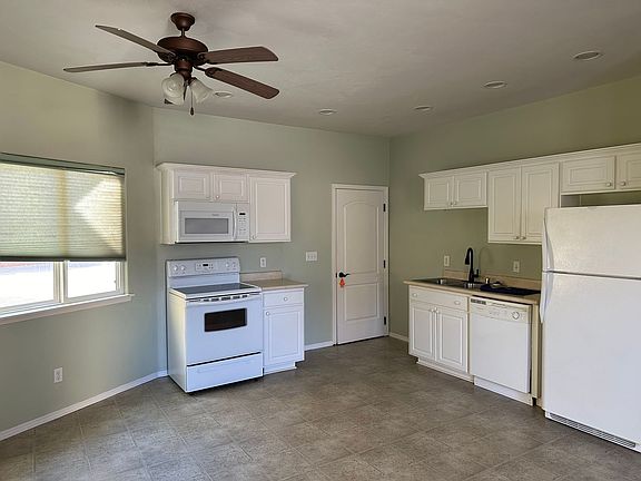 2nd image of 1187-1191 Main St #1189