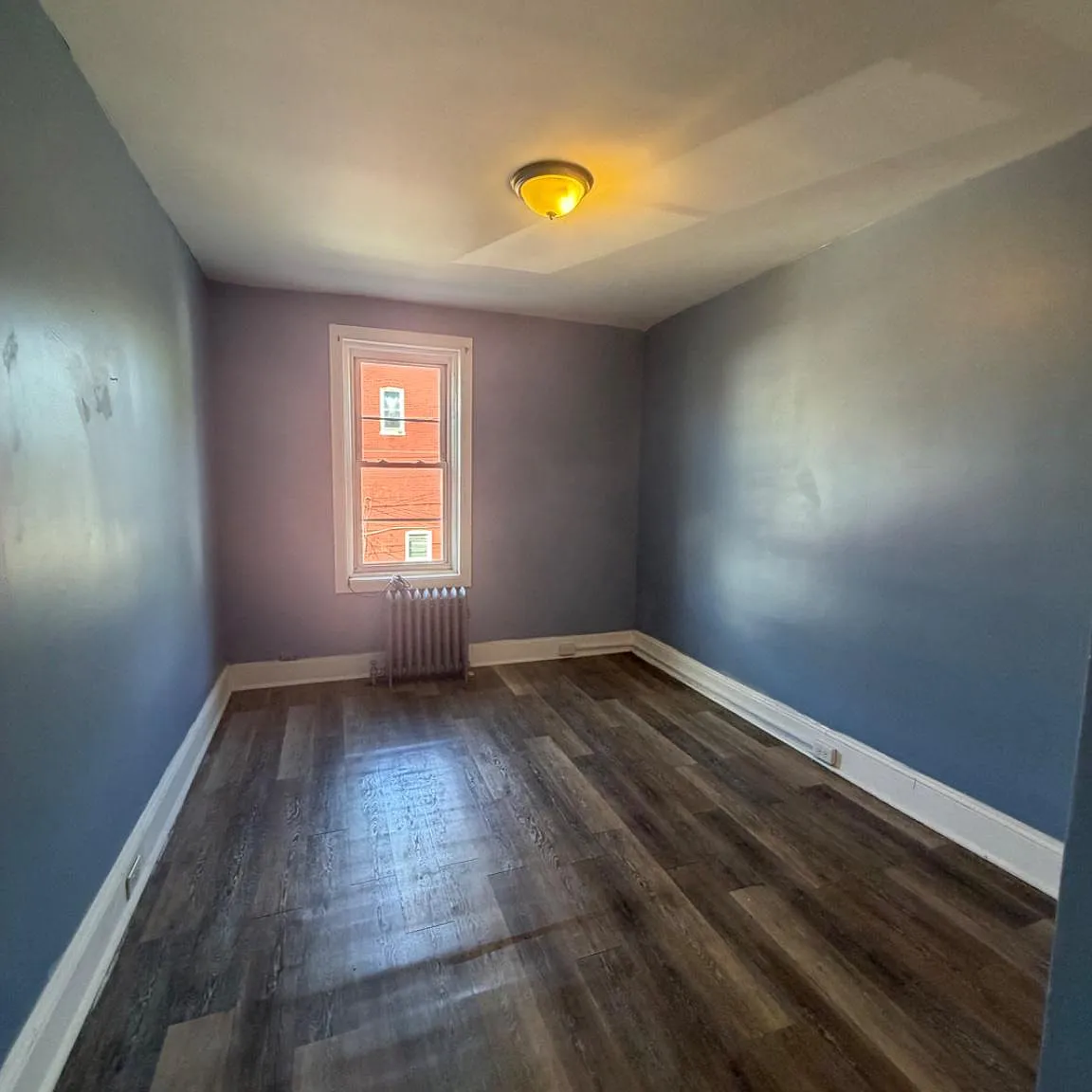 2 bed, 1.0 bath, 900 sqft, $1,450 — Photo 3