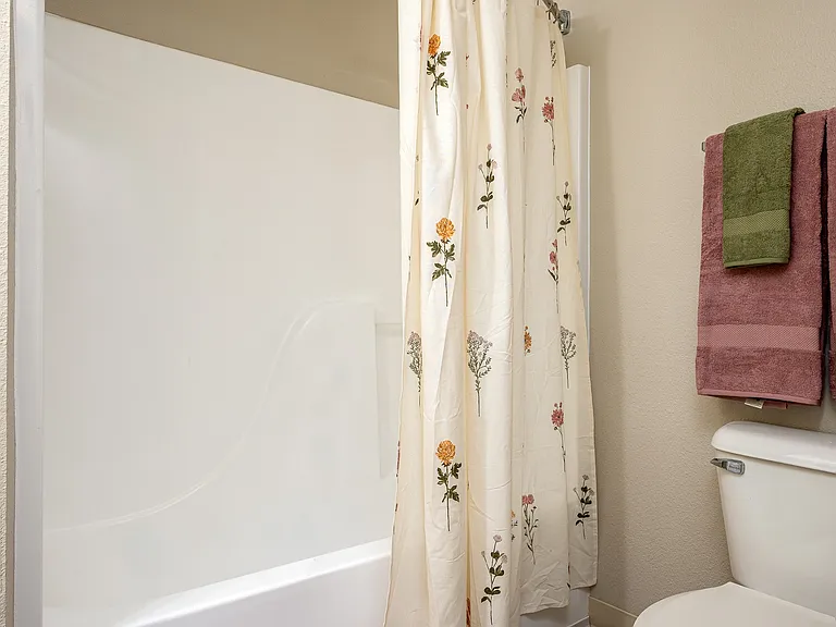 Twin Creeks | Bathroom