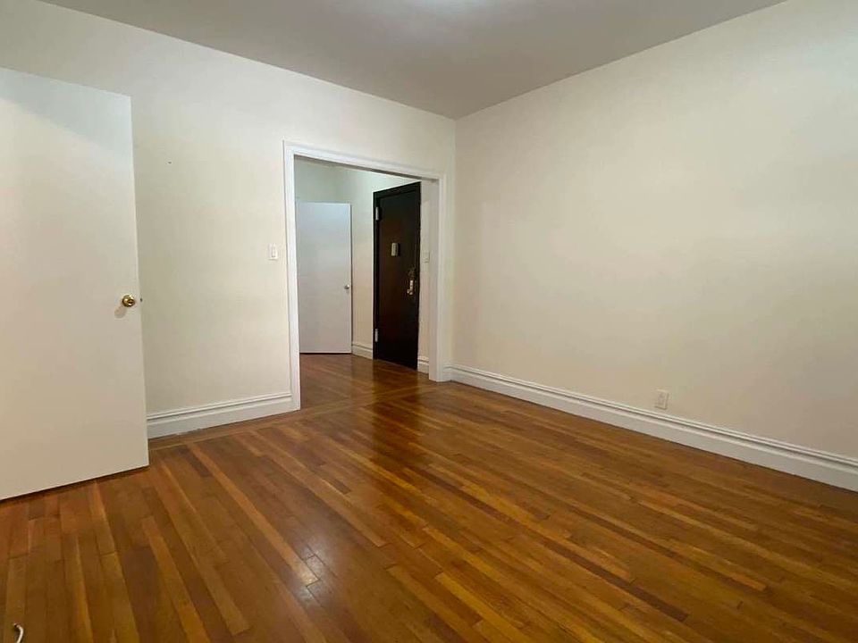1st image of 22 W 77th St #A1