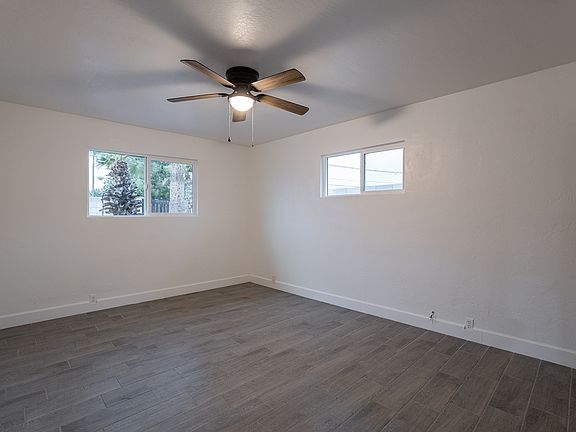 5th image of 536 W 18th St