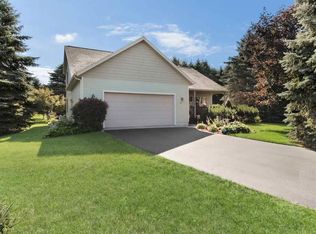 781 Bertina Ln, Traverse City, MI 49696
