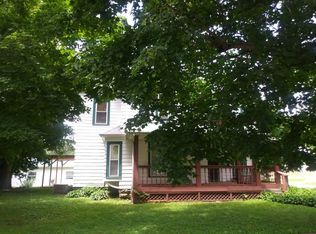 711 Frike St, Barry, IL 62312