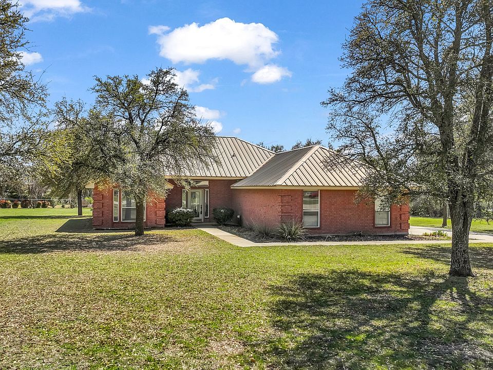 1st image of 324 Buena Vista Dr