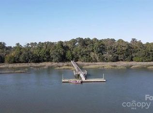 244 Sam Doyle Dr, Saint Helena Island, SC 29920