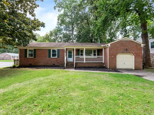166 Day Cir, Newport News, VA 23608