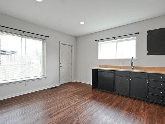 5th image of 382-388 N Champion Ave