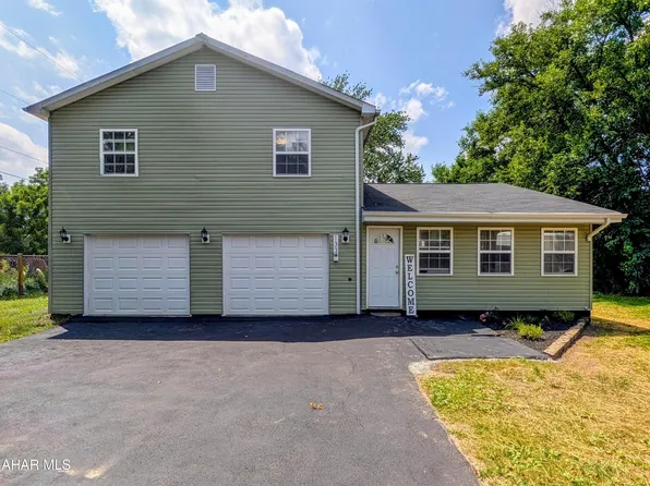 133 Liberty St, Bedford, PA 15522