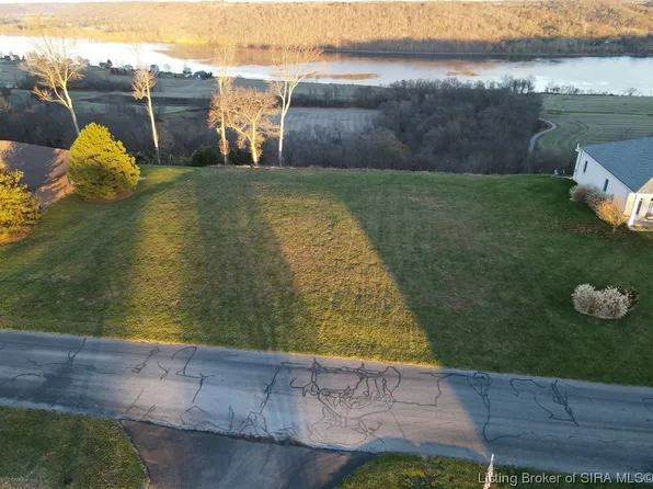 3155 S River Bluff Drive, Hanover, IN 47243