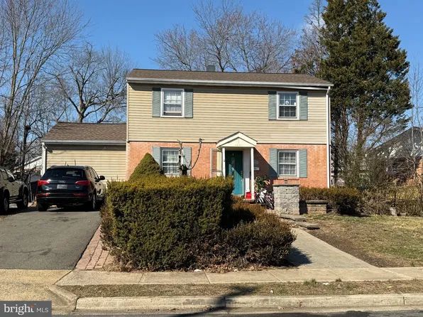 8004 Clifton St, Manassas, VA 20109