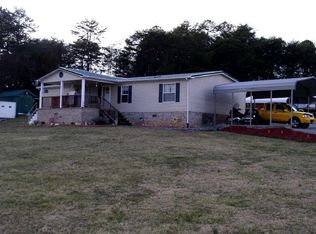 328 Heavenly Hills Dr, Dandridge, TN 37725