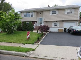 61 Garfield Ave, Colonia, NJ 07067