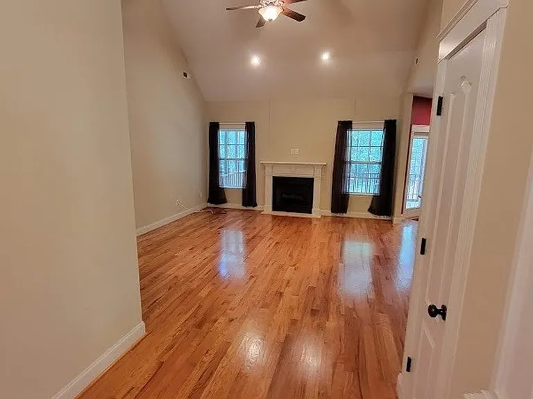 236 Ashland Oaks Dr — Photo 8