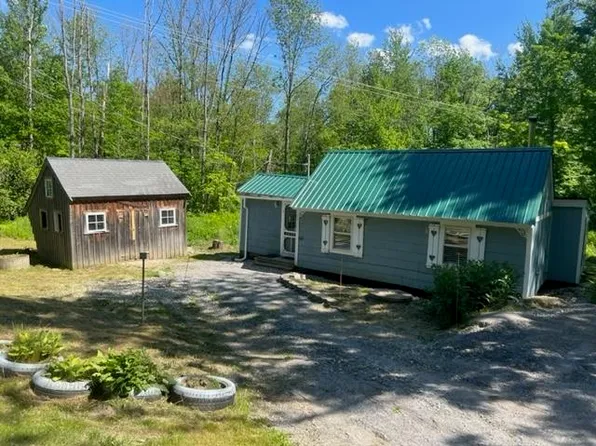 360 Center Road, Goshen, NH 03752