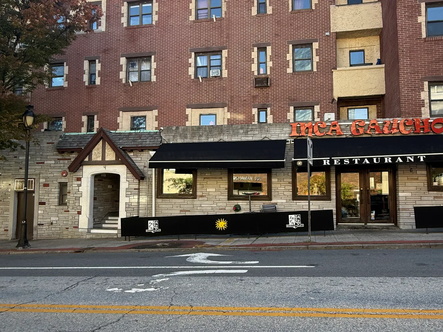 1 bed, 700 sqft, $2,190 — Photo 1