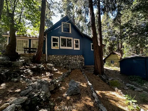 41127 Pine Dr, Forest Falls, CA 92339