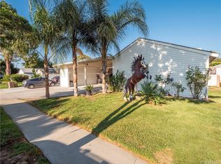7526 Hatillo Ave, Winnetka, CA 91306