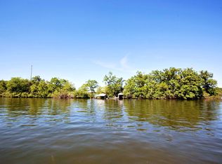 W348 S10675 South Isle, Mukwonago, WI 53149