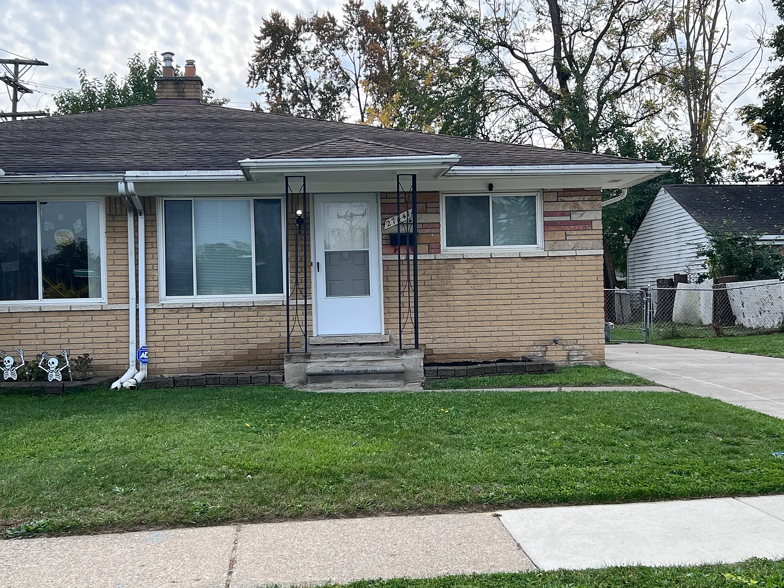 2 bed, 1100 sqft, $1,500 — Photo 1