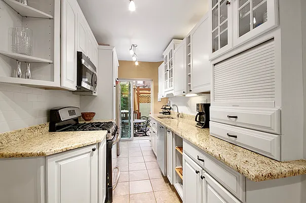 Sold by Corcoran | media 12