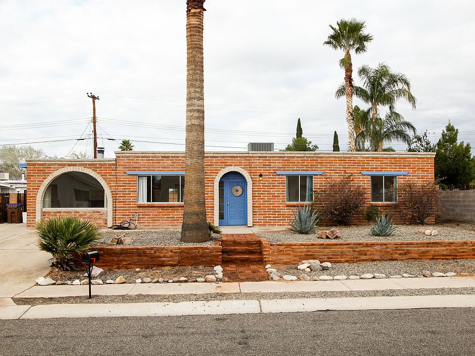 1st image of 3222 W Calle Fresa