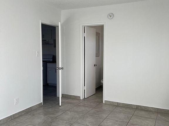 5th image of 9202 Sepulveda Blvd #4