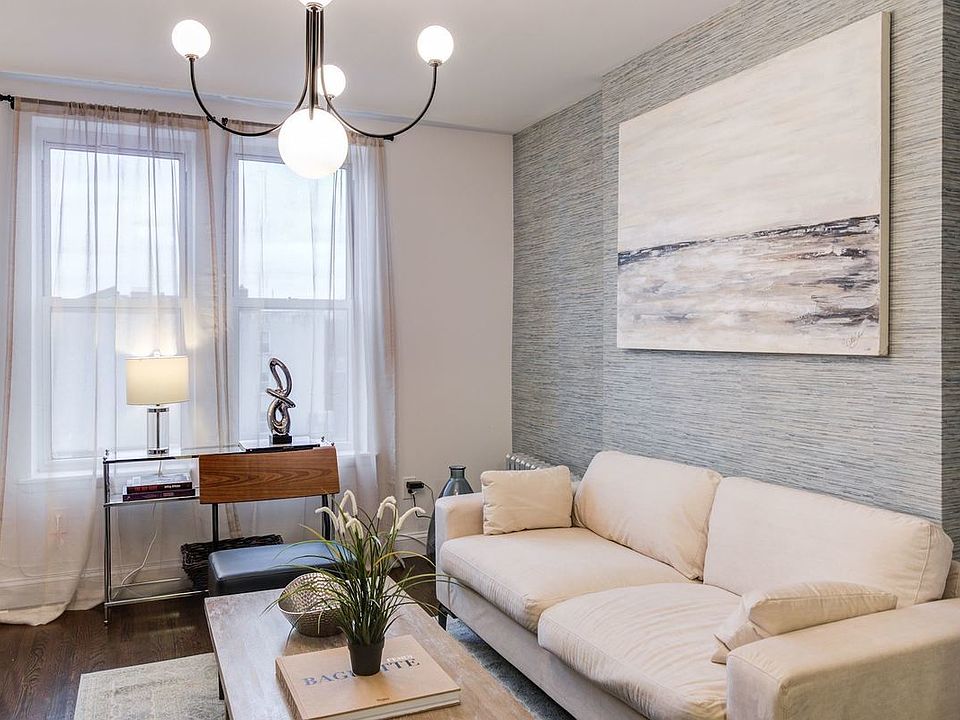1st image of 644 Park Pl APT 3