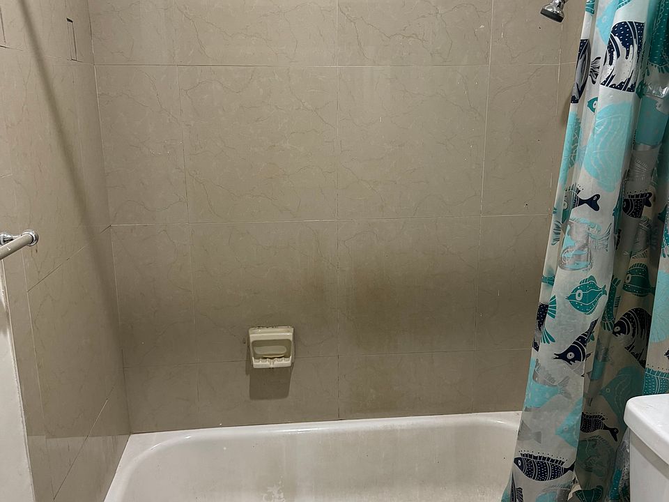 1st image of 625 N F St