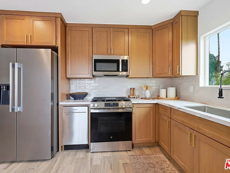 5452 Harcross Dr — Photo 23
