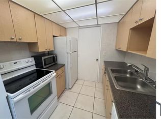 300 SE 11th Ave APT 111, Pompano Beach, FL 33060