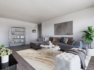 Lockhart Manor, Regina, SK S4N 0T9