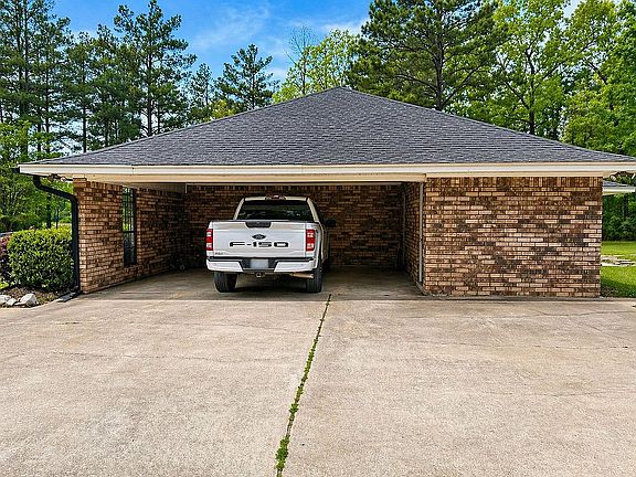 4th image of 193 Richardson Dr