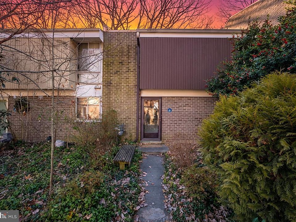 1st image of 1781 Wainwright Dr