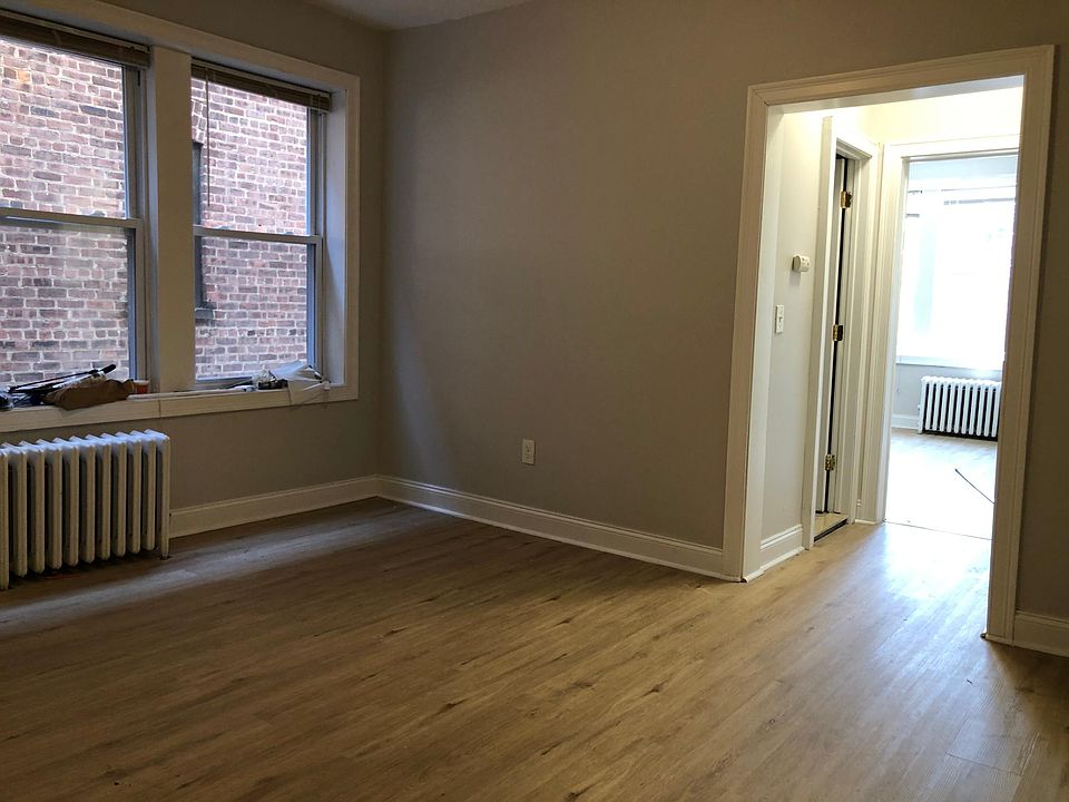 2nd image of 130 Corbin Ave #43Y
